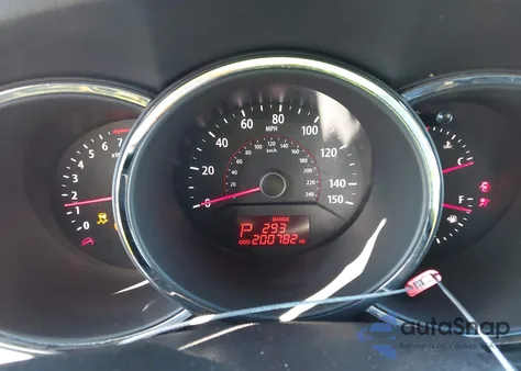 2011 Kia Sorento Lx V6 z USA, uszkodzony, nr VIN 5XYKT4A21BG160733